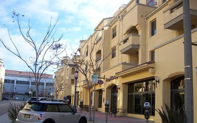 Shopping Centers near The WIlshire Corridor